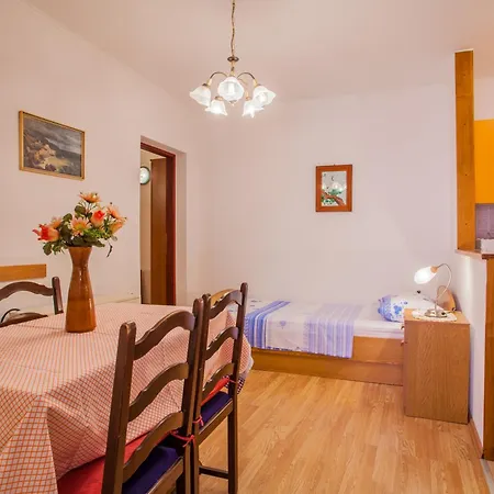 Dabovic Cres